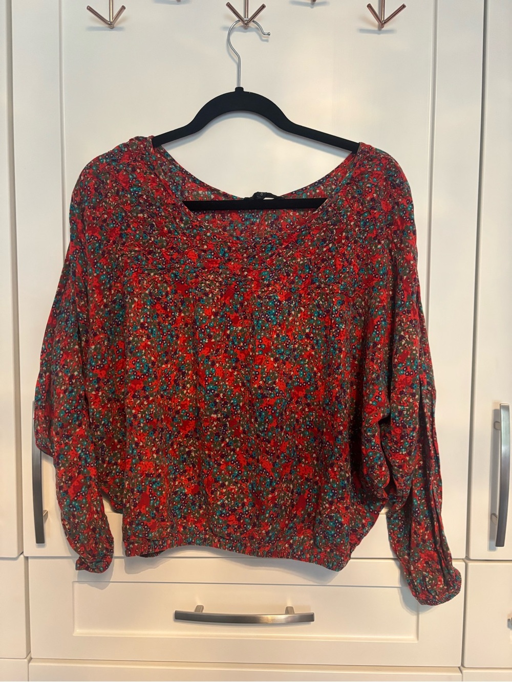 Jessica Simpson Red Floral Dolman-Sleeve Blouse